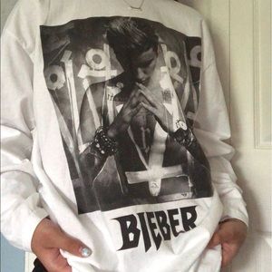 Justin Bieber shirt